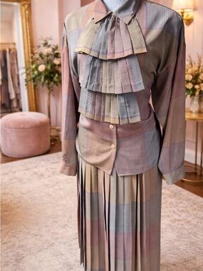 Linda Lundstrom Pleated Multi-Tone Pastel Skirt-blouse ensemble Women's